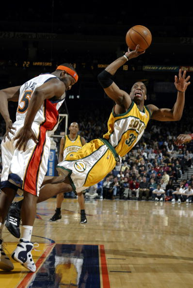 及中距离投 及中距离投